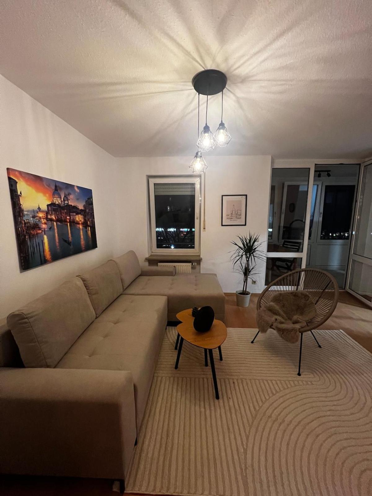 Cozy Sunny Flat In Quiet Spot Lägenhet Dachau Exteriör bild